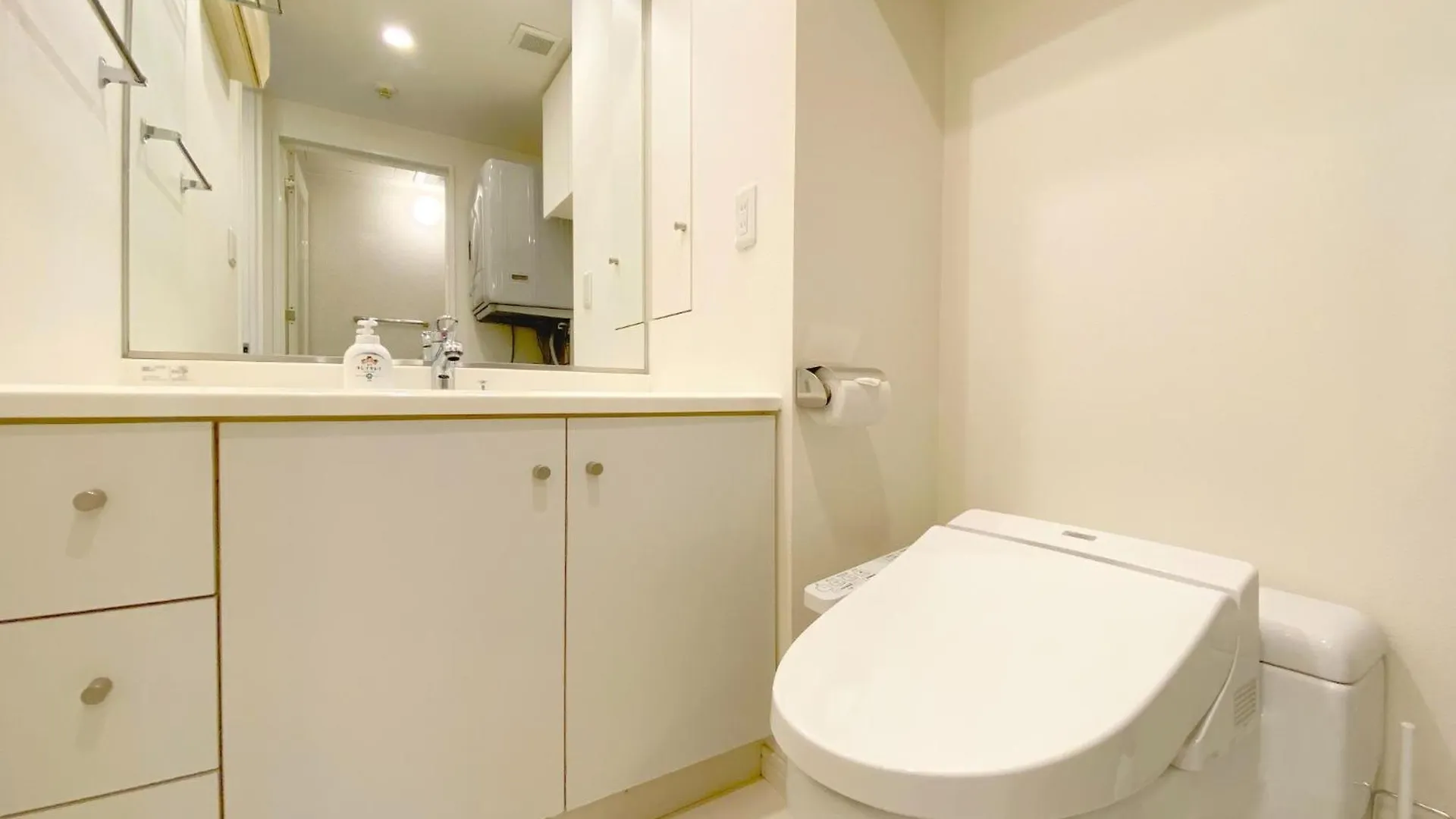 Apartment Pangoo Shinagawa Room 404 - Vacation Stay 18373 Tokyo Japan